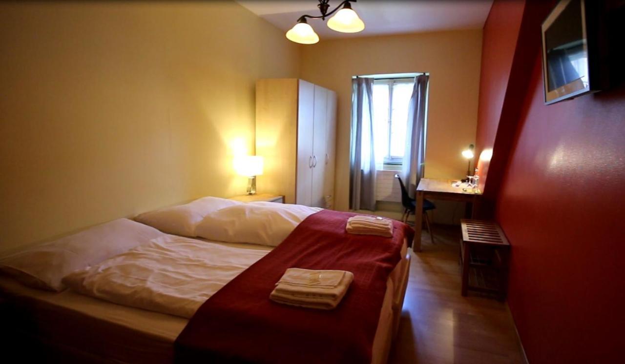Gasthof Baeren Aarburg Last Check In 2100 Pm Eksteriør billede